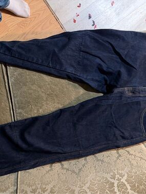 Metro Men’s Dark Blue Relaxed Jeans